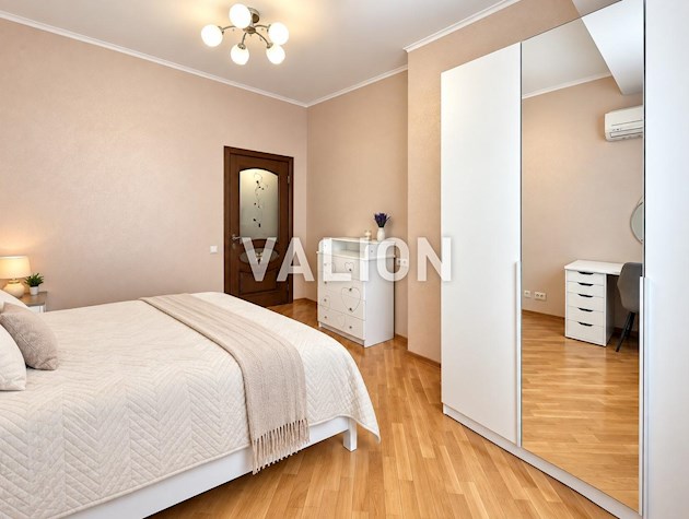 Продам двокімнатну квартитру проспект Тичини, 18-Б, березняки, Лівий берег. Без комісії для покупця