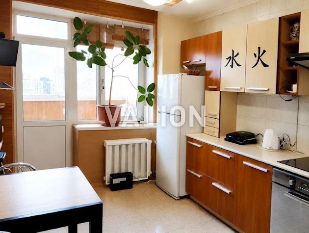 Продажа 3-к квартиры просп. Николая Бажана 14