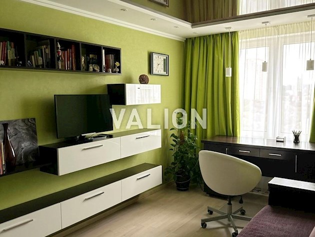 Продажа трехкомнатной квартиры 67,2 м² в Днепровском районе Киева, ул. Березняковская, 30
