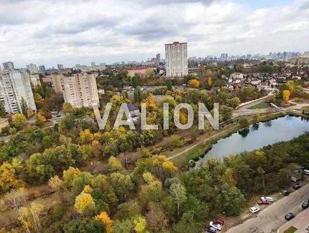 Продажа 3-комнатной квартиры с ремонтом ул.Кадетский Гай 3