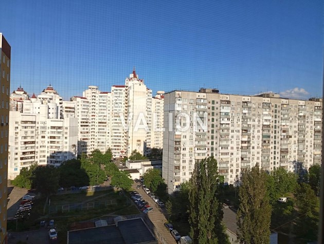 Продаётся 1- комн.кв. р-н.Оболонь, ул.Лукьяненко 15Г