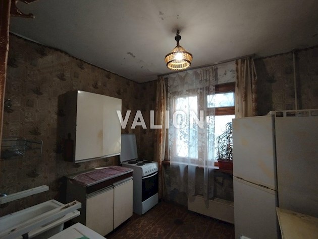 Продажа 3-кімнатної квартири 77м², вул. Урлівська 3-Б, Позняки, до метро Осокорки та Позняки – 10-15 хвилин пішки