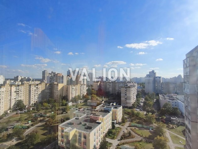 Продаж 2-кімнатної квартири на вул. Олійника 3, метро Харківська