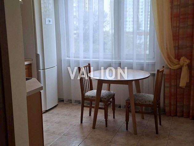 Продажа 3-к квартиры просп. Червоной Калины 3а