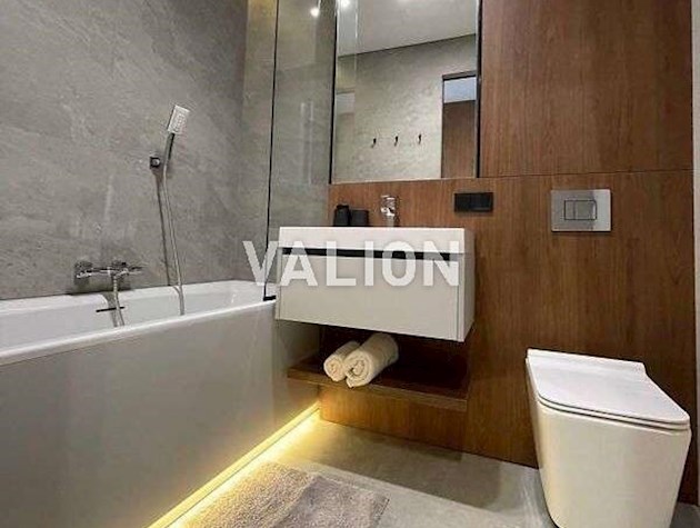 Продаж 2-к квартири вул. Олександра Олеся 23а