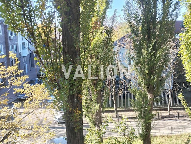 Без %. Продается 2-к квартира в Шевченковском р-не, ул. Вавиловых, 20/13, м. Дорогожичи.