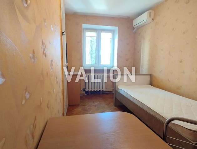 Без %. Продается 2-к квартира в Шевченковском р-не, ул. Вавиловых, 20/13, м. Дорогожичи.