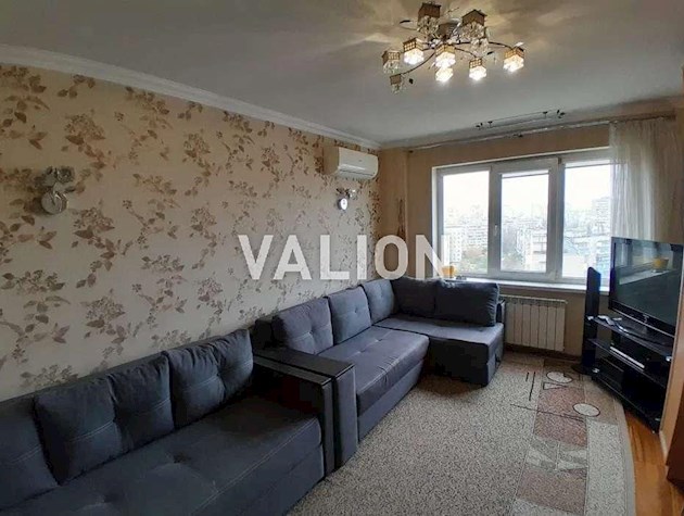 Продаж 2-к квартири просп.Червоної Калини 28