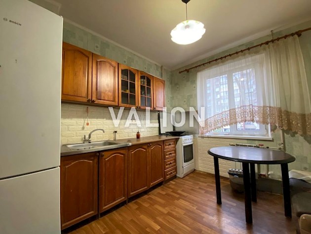 Продажа трехкомнатной квартиры, ул. Милославская, 23, Троещина.