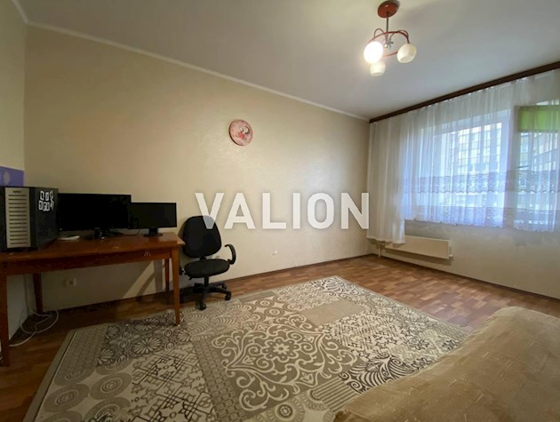 Продажа трехкомнатной квартиры, ул. Милославская, 23, Троещина.