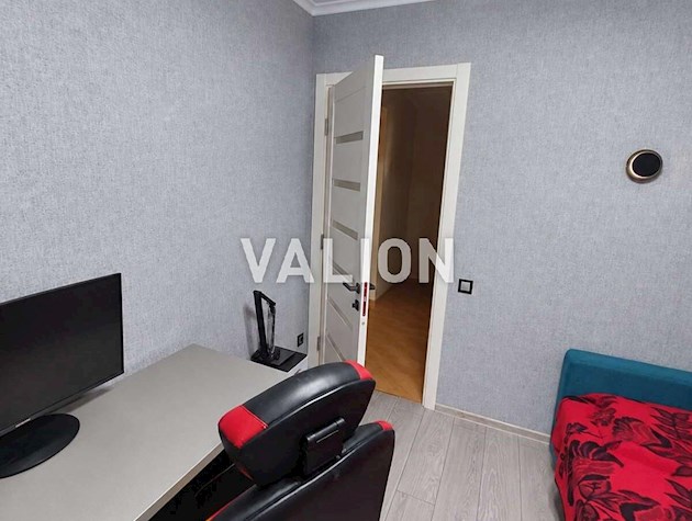 Продажа 3-к квартиры просп. Владимира Ивасюка 42а