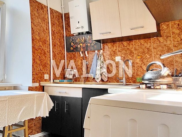 Продажа 2-комнатной квартиры, ул. Скоропадского (Льва Толстого), 27, царский дом, центр Киева
