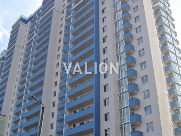 Продам 3-кімнатну квартиру з ремонтом вул.Кирило – Мефодіївська 2
