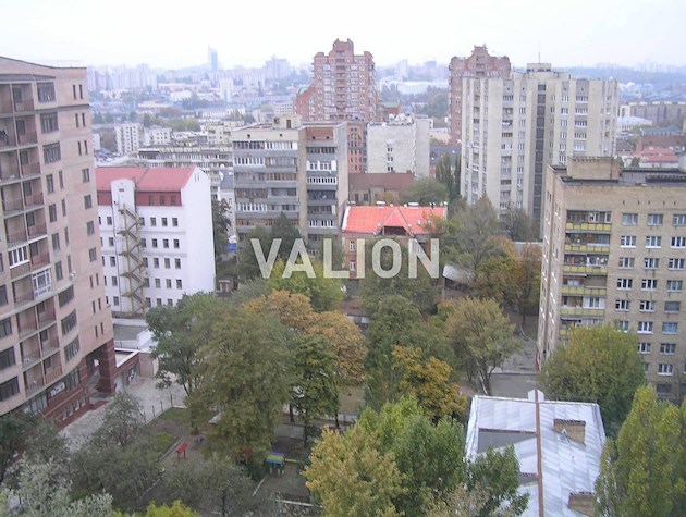 Продаж 6 кімнатної квартири, 2 рівні, ул.Гоголевская 27, історичний центр