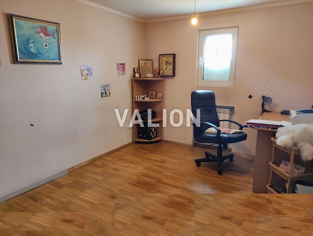 Продаж 6 кімнатної квартири, 2 рівні, ул.Гоголевская 27, історичний центр