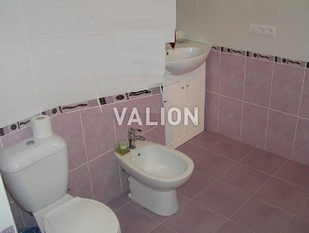 Продаж 6 кімнатної квартири, 2 рівні, ул.Гоголевская 27, історичний центр