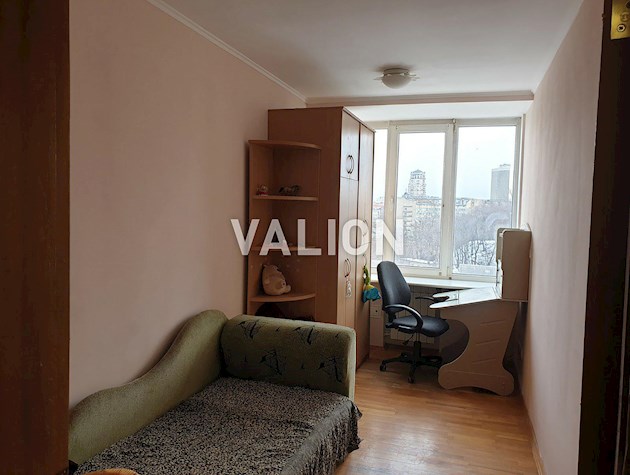 Продаж 6 кімнатної квартири, 2 рівні, ул.Гоголевская 27, історичний центр